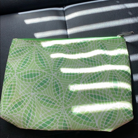 Green bag - Picture 2 of 2